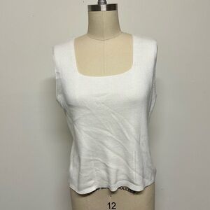 White Vintage Dress Barn square neck tank top. Size XL.